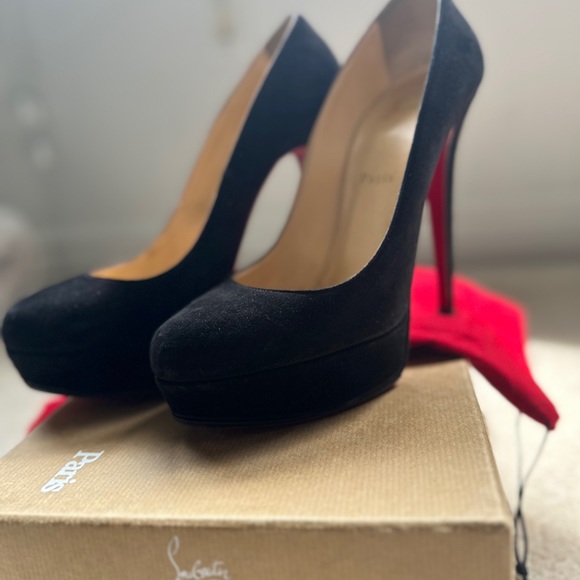 Christian Louboutin Bianca size 39. - Picture 4 of 7